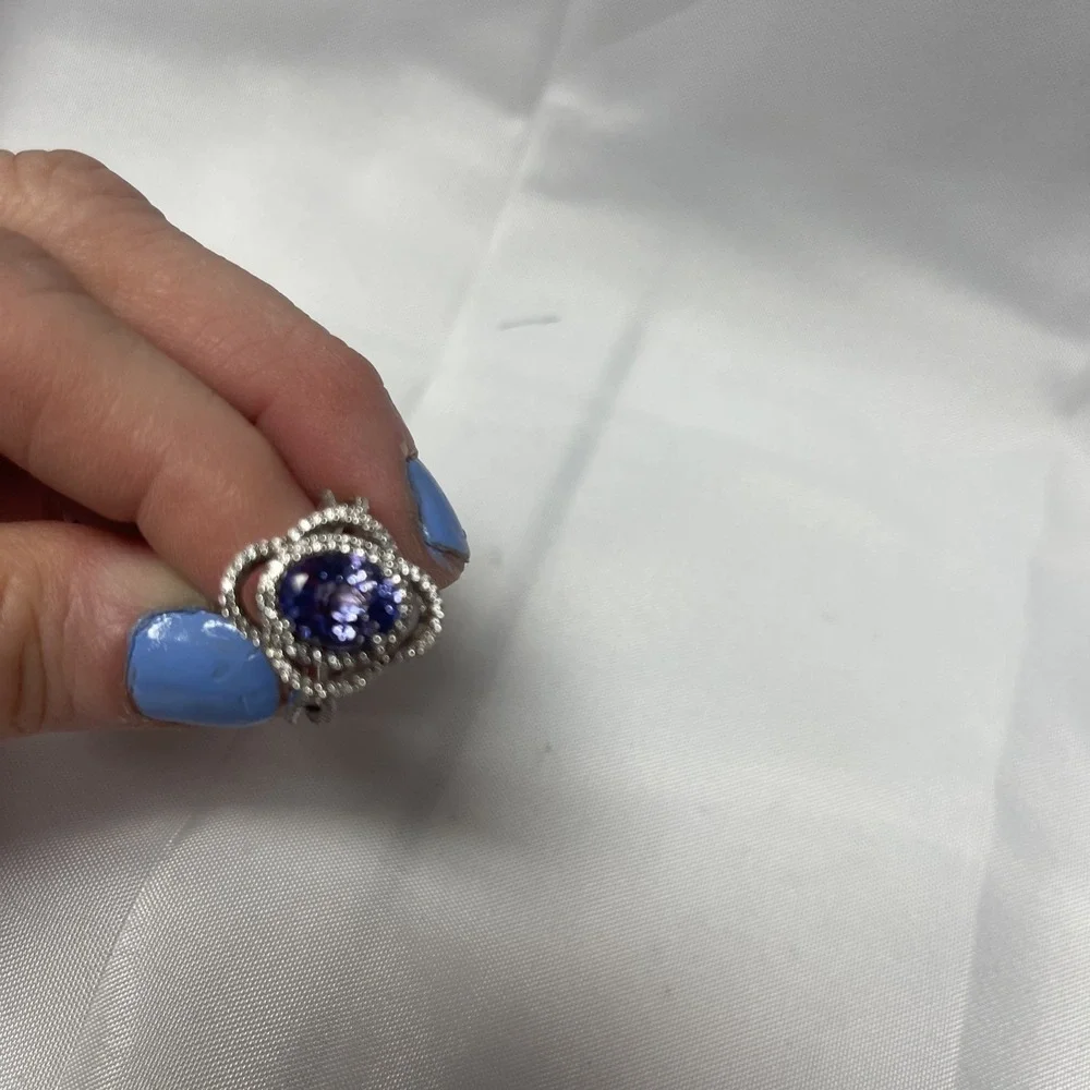 925 Sterling Silver Women's Tanzanite Ring Size 7 New Stunning